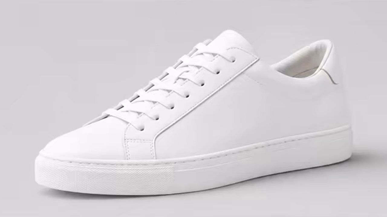 White-background product photo before and after a realistic soft contact shadow is added
